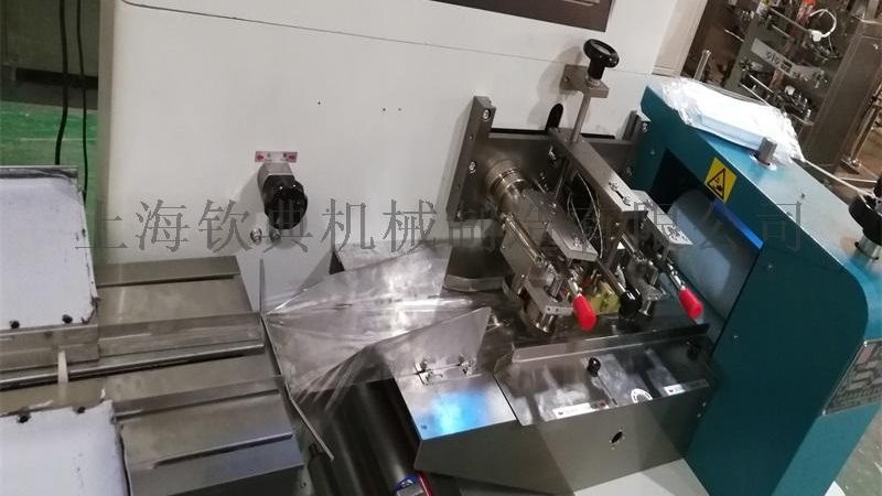 化妆品液体灌装机：如何选择合适的设备？**